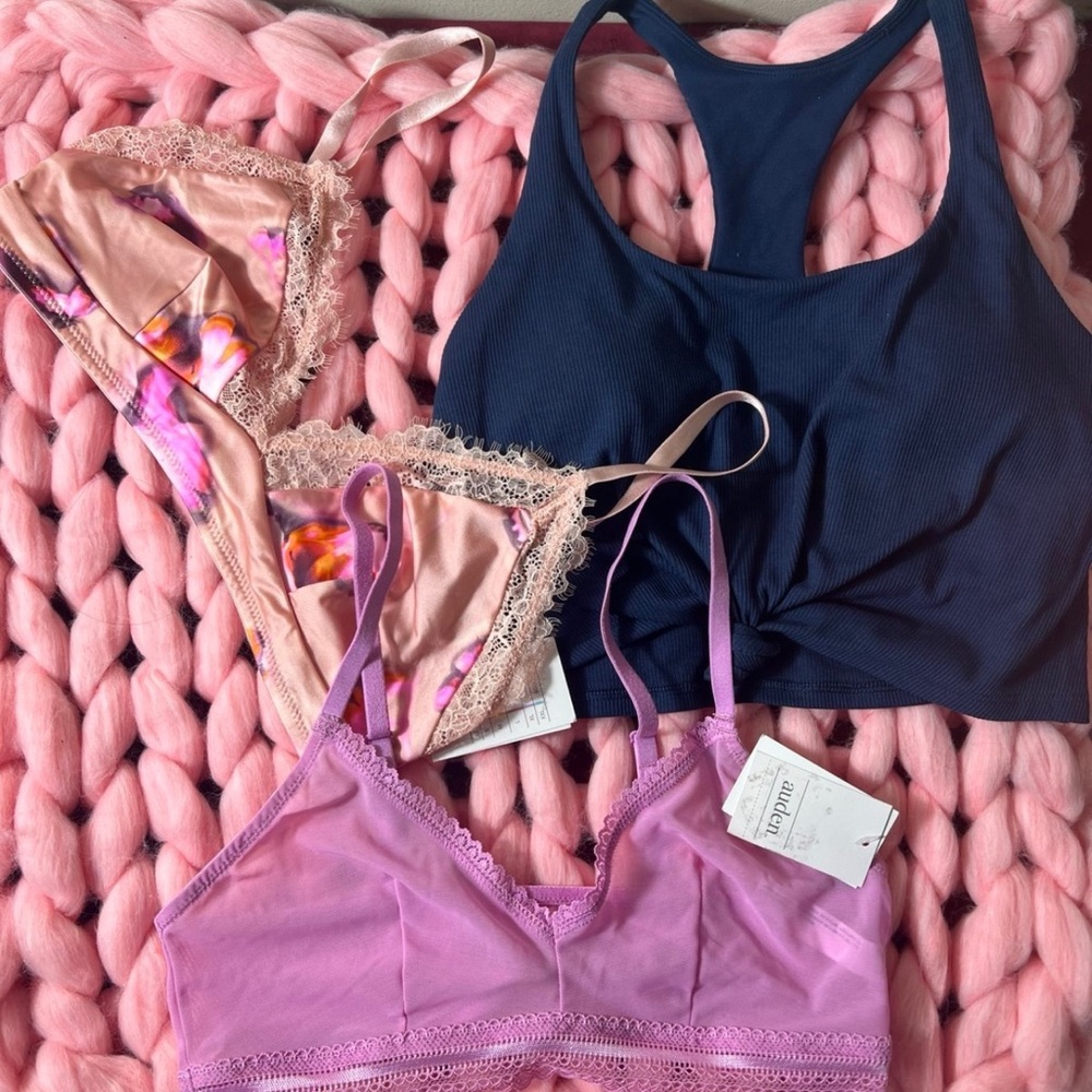 **SMALL & XS — sport bra and brasier